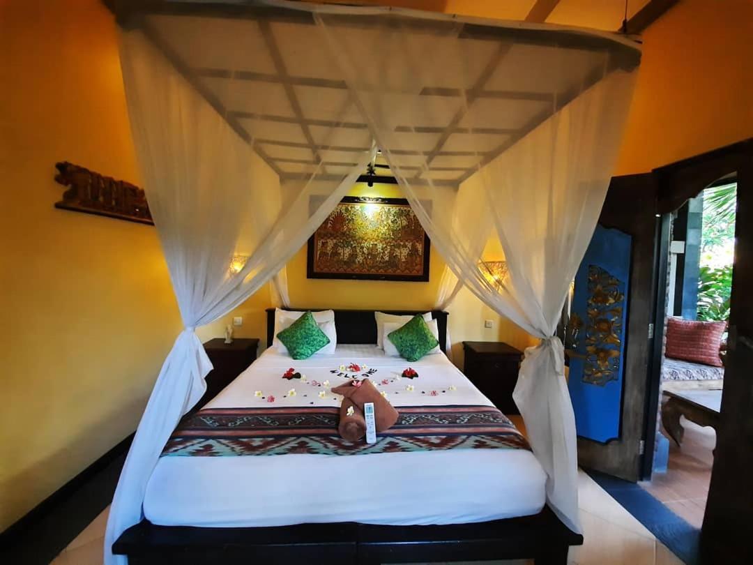 Tirta Sari Bungalow Hotel Pemuteran  Ngoại thất bức ảnh