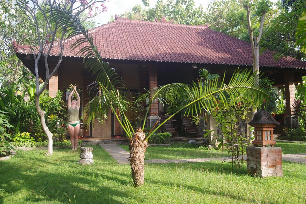 Tirta Sari Bungalow Pemuteran  Ngoại thất bức ảnh